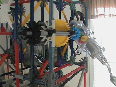 The Top and Gearing Mechanism