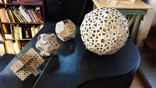 Icosahedron Lamp