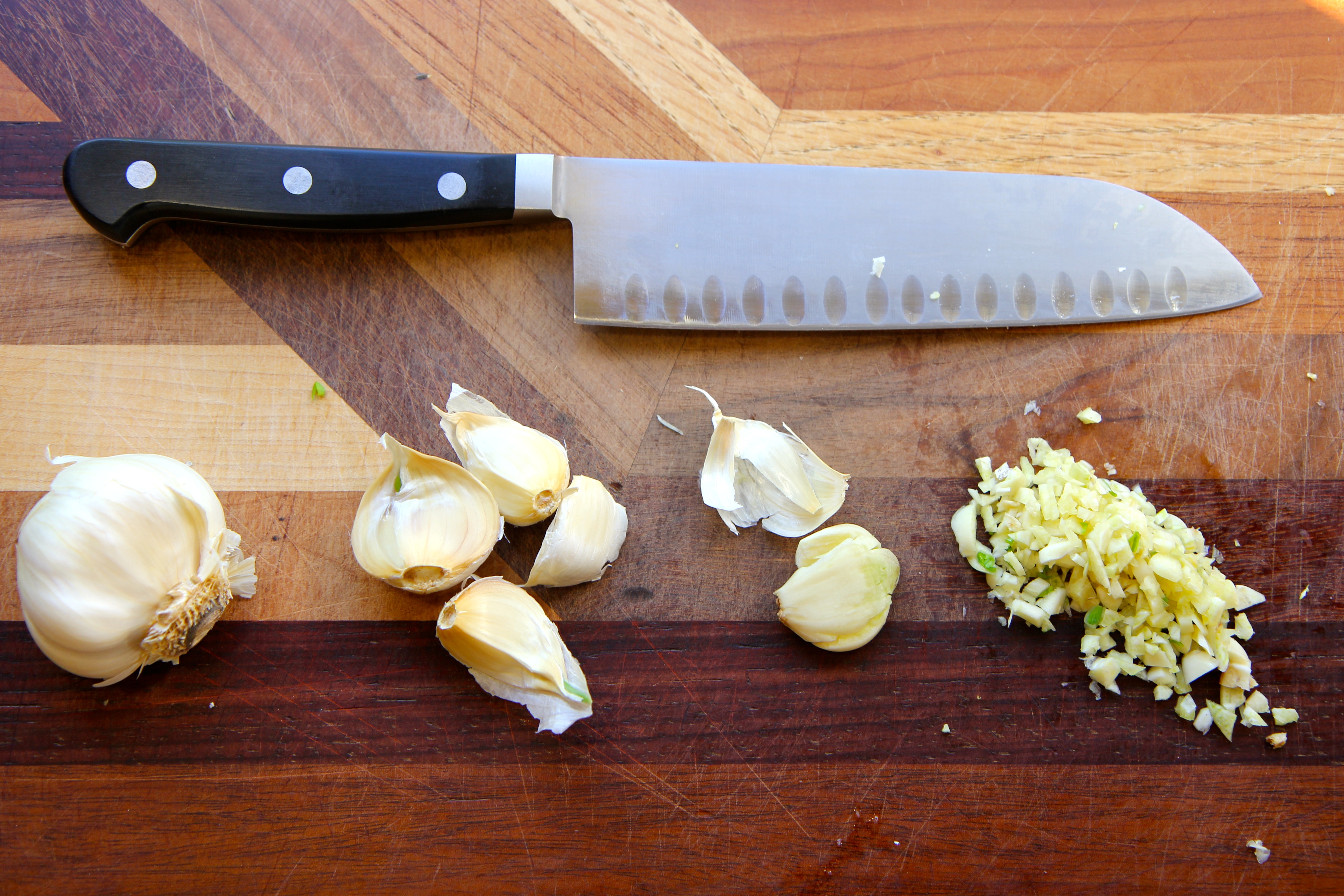 How to Chop Garlic