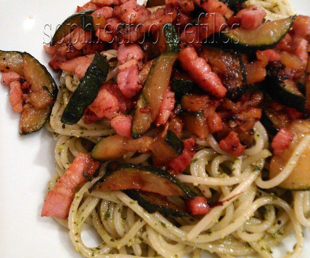 Pesto Pasta With Smoked Bacon