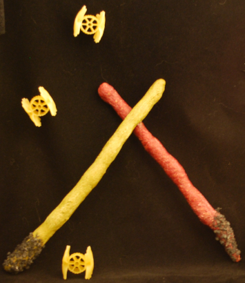 Spinach/Garlic and Beet/Onion Grissini Lightsabers