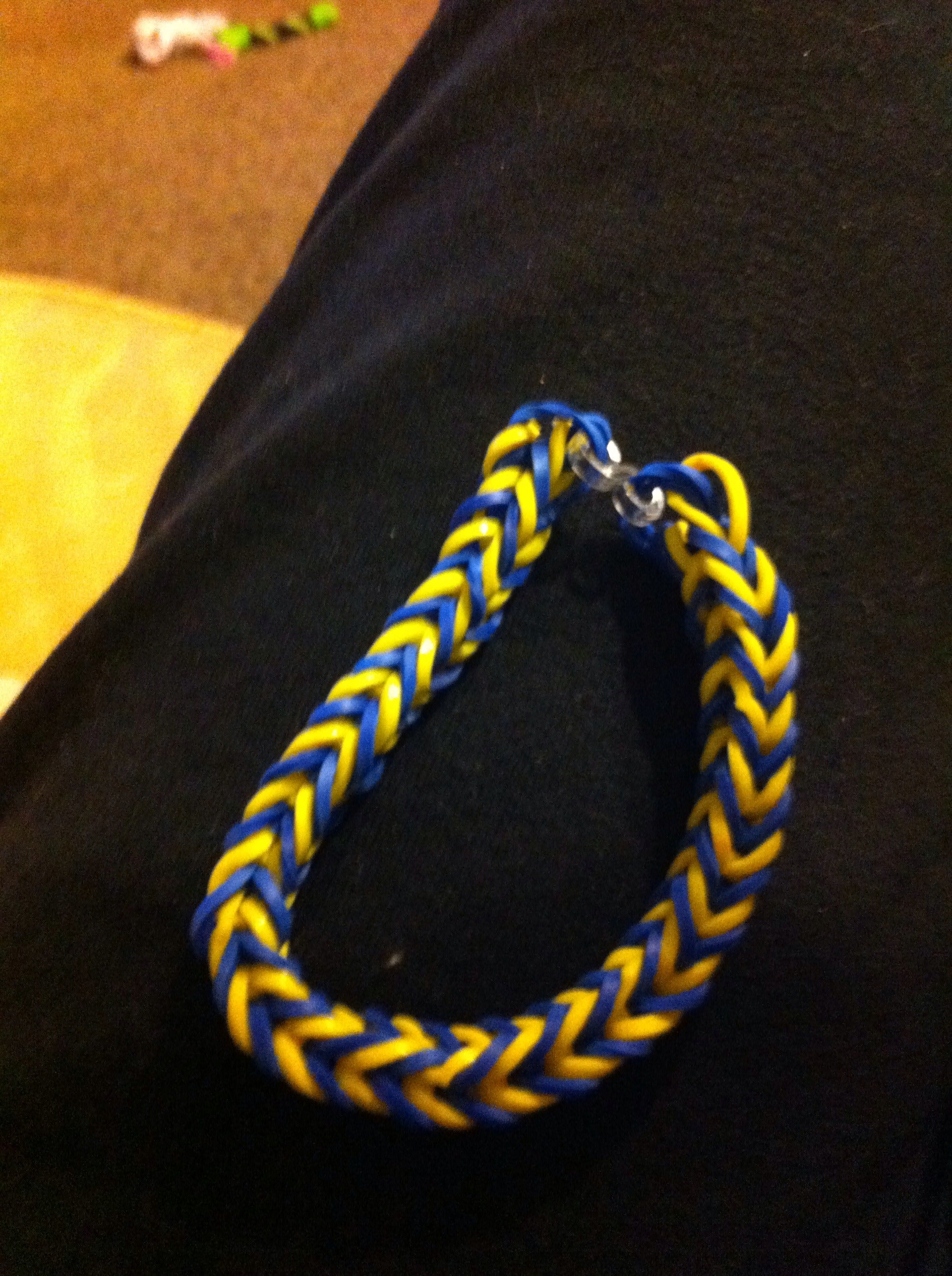 Rubber Band Bracelet Without Loom 6 Steps Instructables