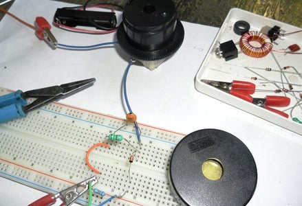 Using Solderless Breadboards to Experiment With...
