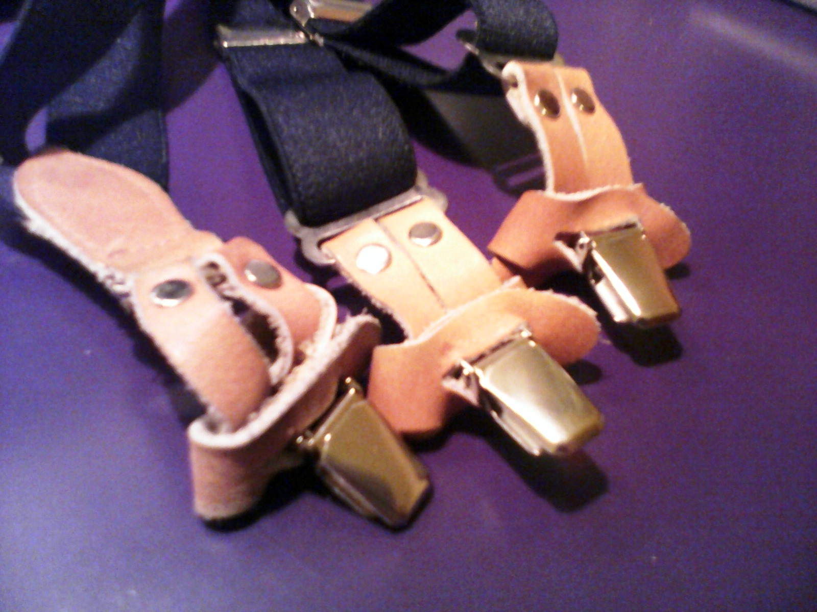 Easy Way to Reuse Old Suspenders 3 Steps Instructables