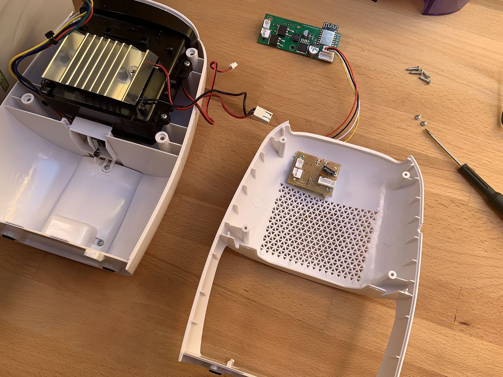 Apple HomeKit WiFi Dehumidifier Based on ESP8266 💧 6 Steps (with