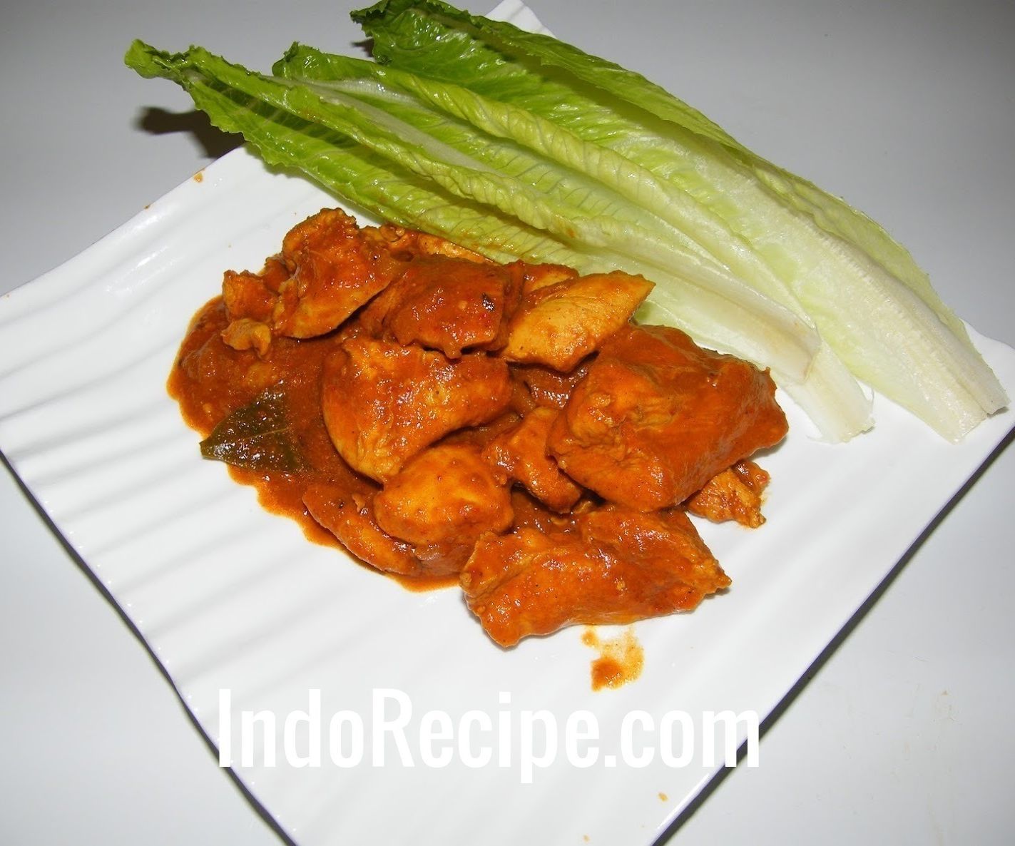 Chicken in Spicy Gravy (Spicy Chicken Curry)