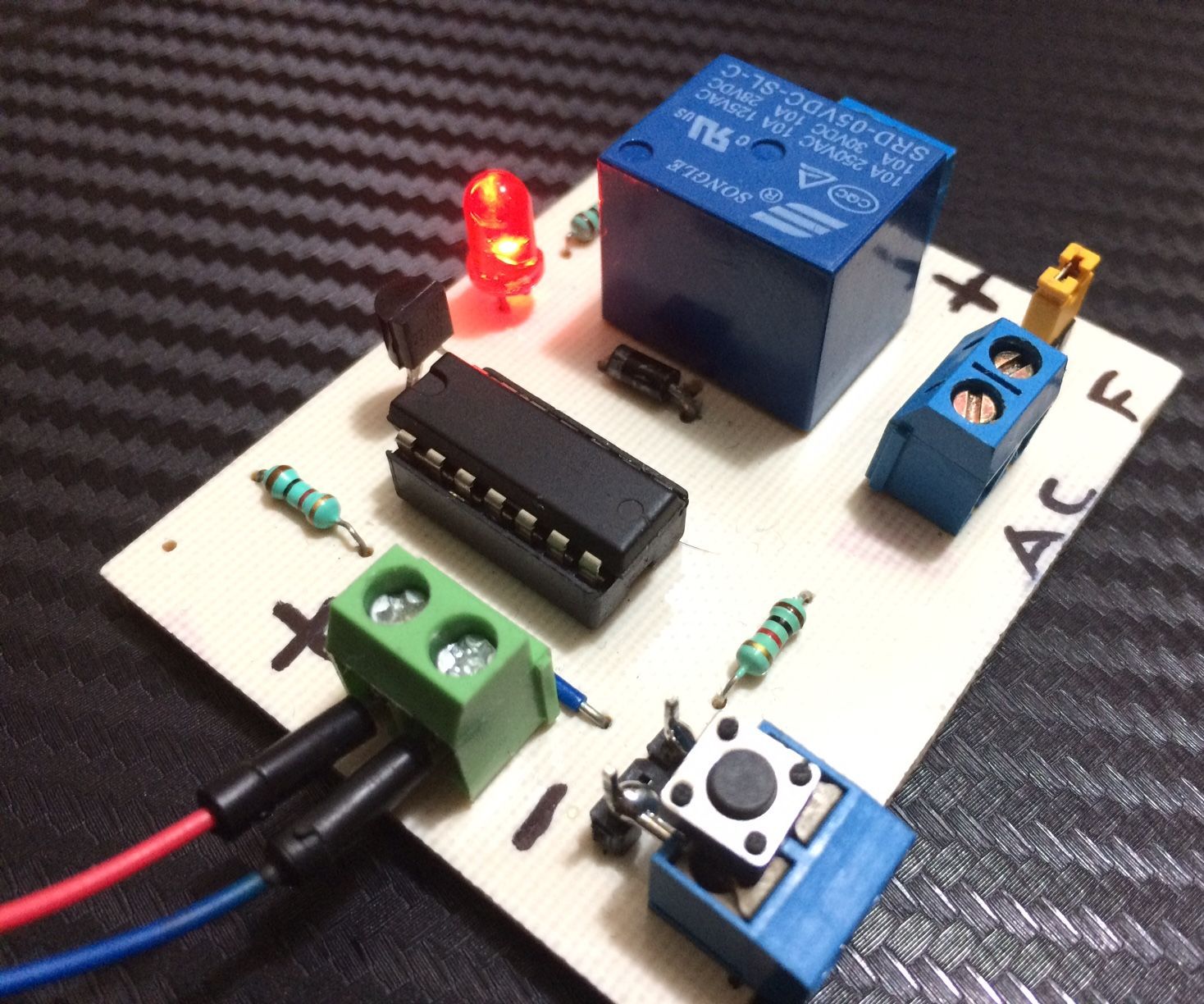 USE a PUSH BUTTON AS a SWITCH !