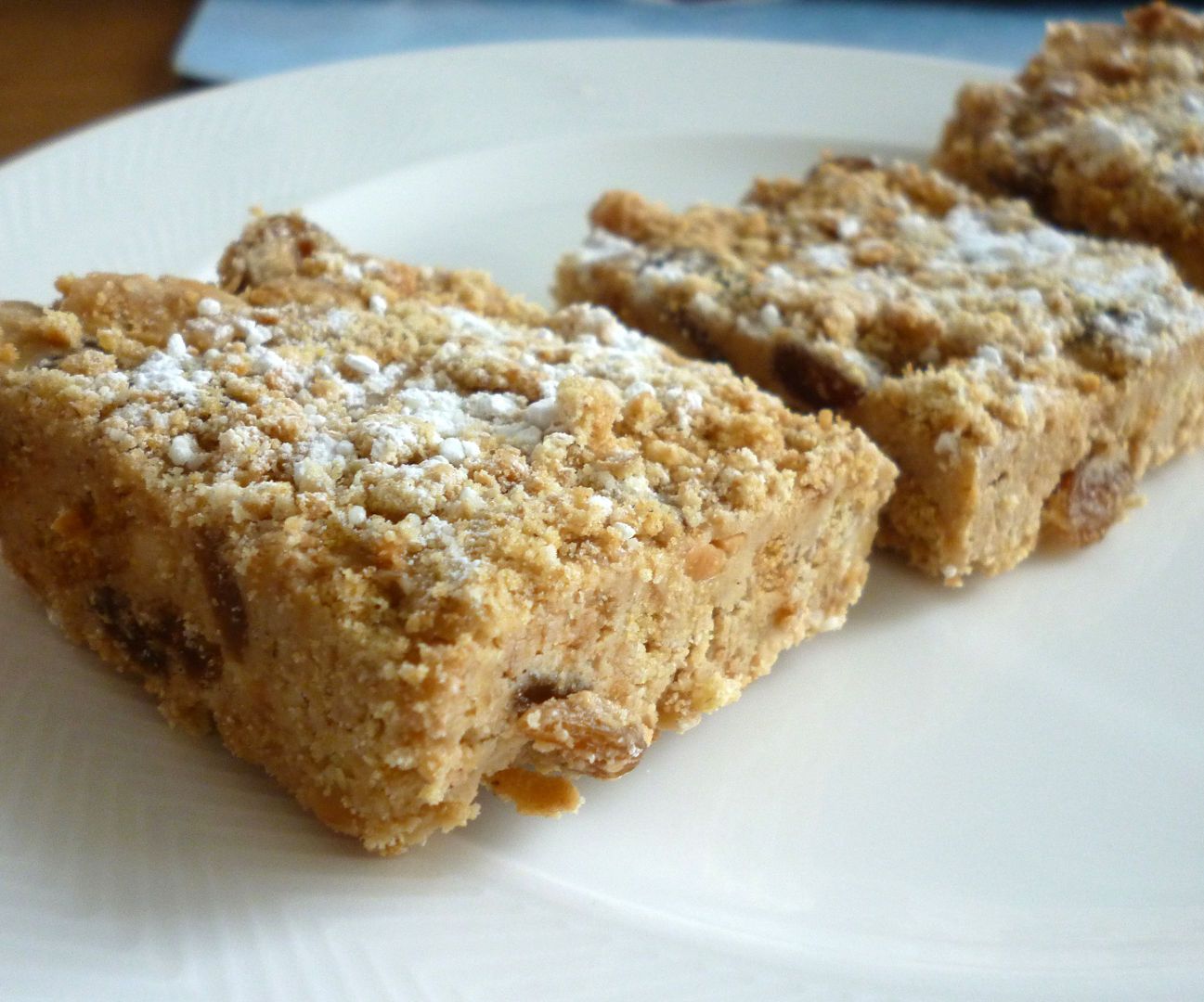 No-Bake Creamy Crunchy Peanut Butter Squares