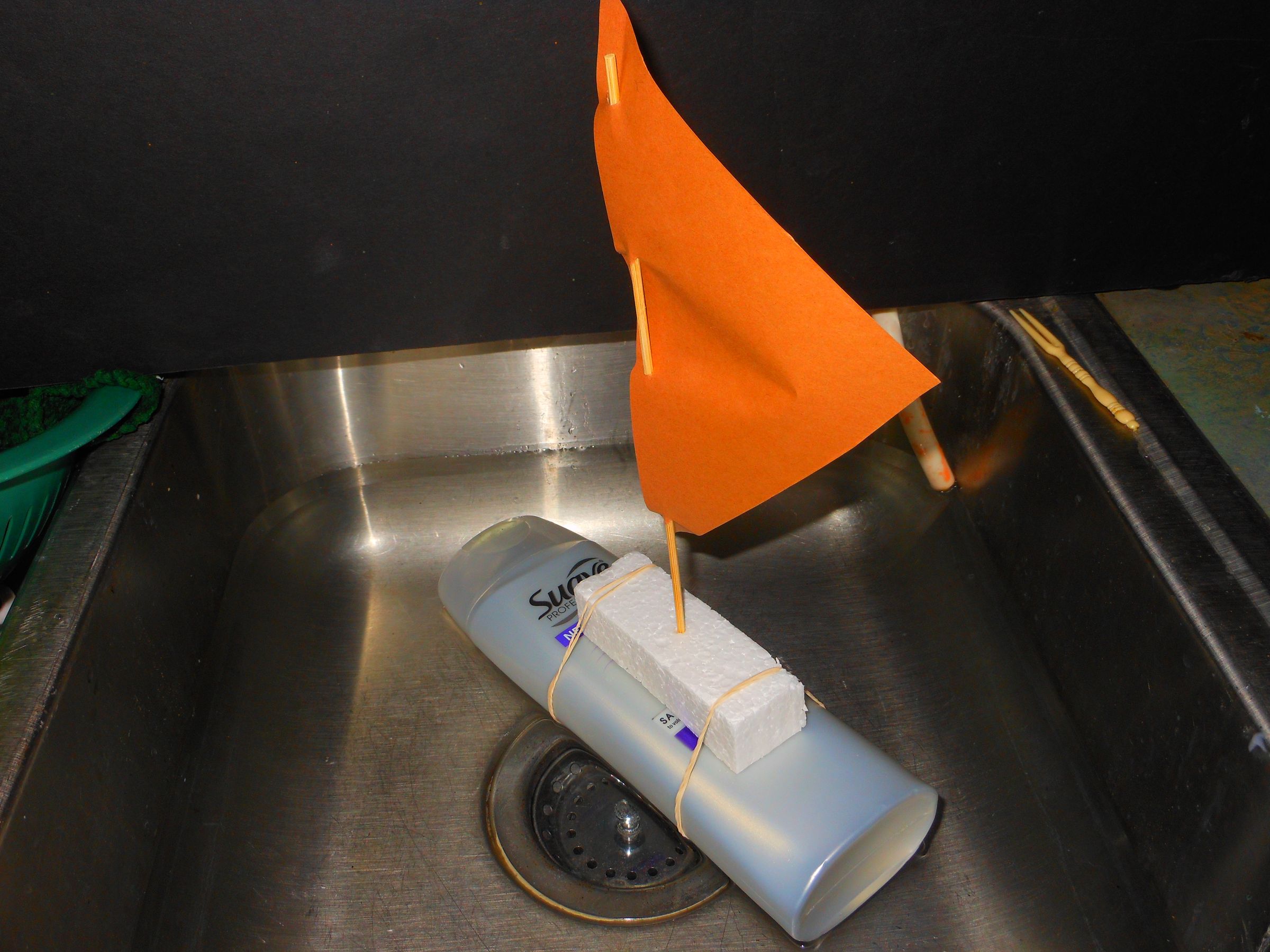 How to Make a Flat Bottle Boat