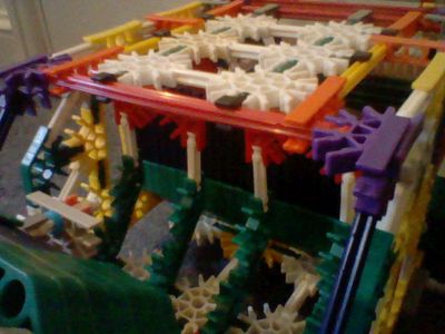 Knex Car With Large Trunk Space Crash Test.