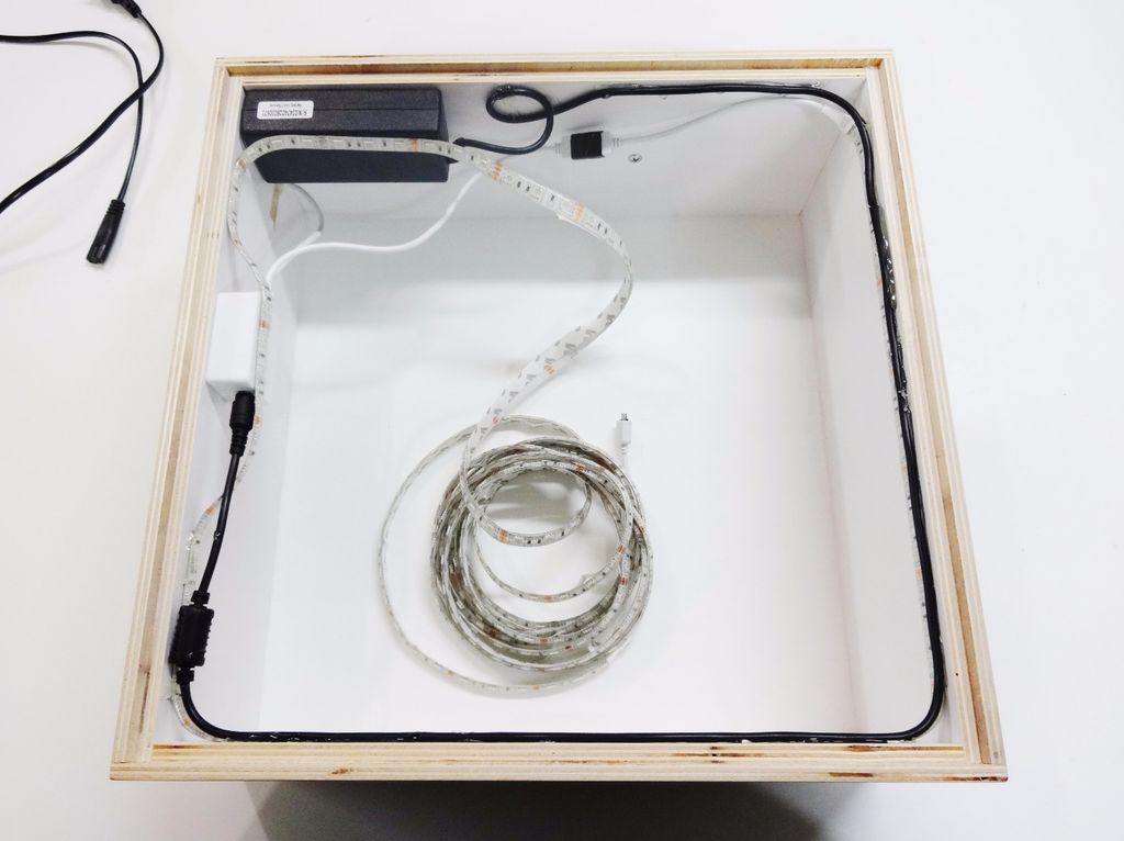 Creating The Perfect Diy Light Box Light Box Diy Diy Lighting Light Box