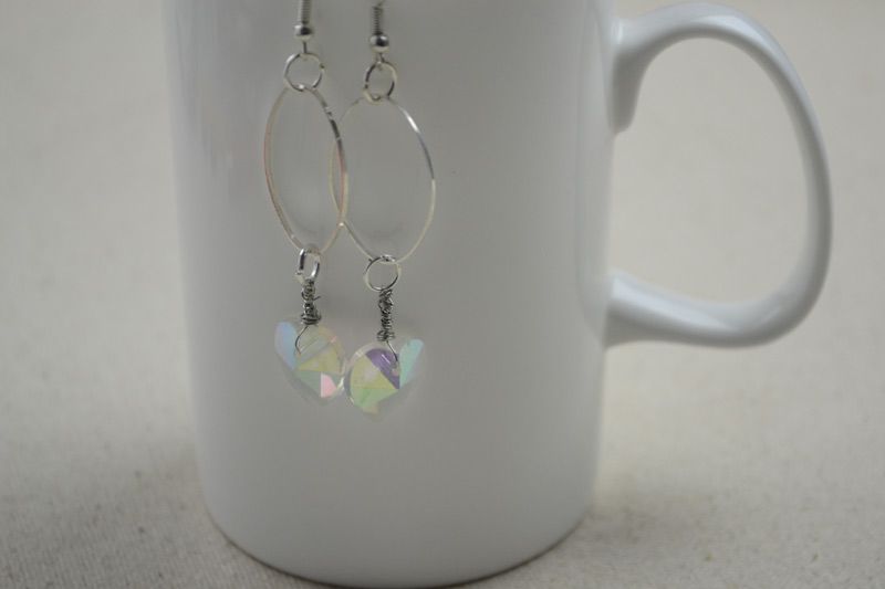 Mothers Day Jewelry- DIY Post Earrings in Heart Loop Pattern