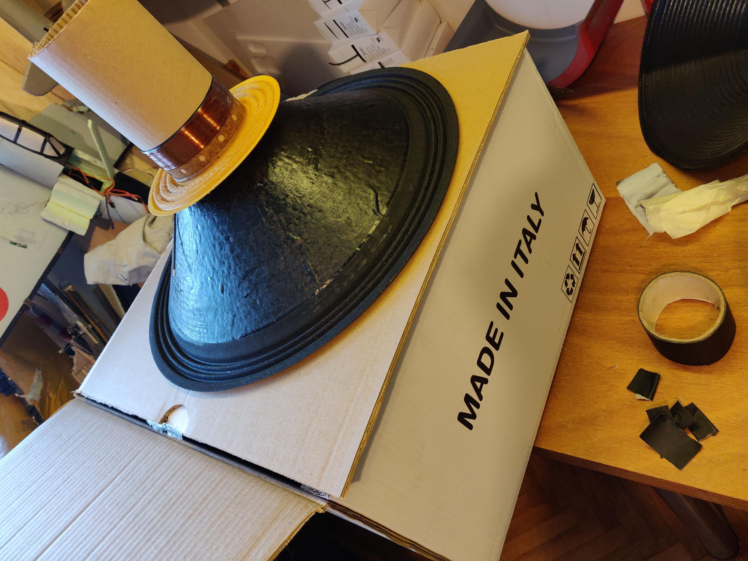 18'' Speaker ReconeRepair 4 Steps Instructables