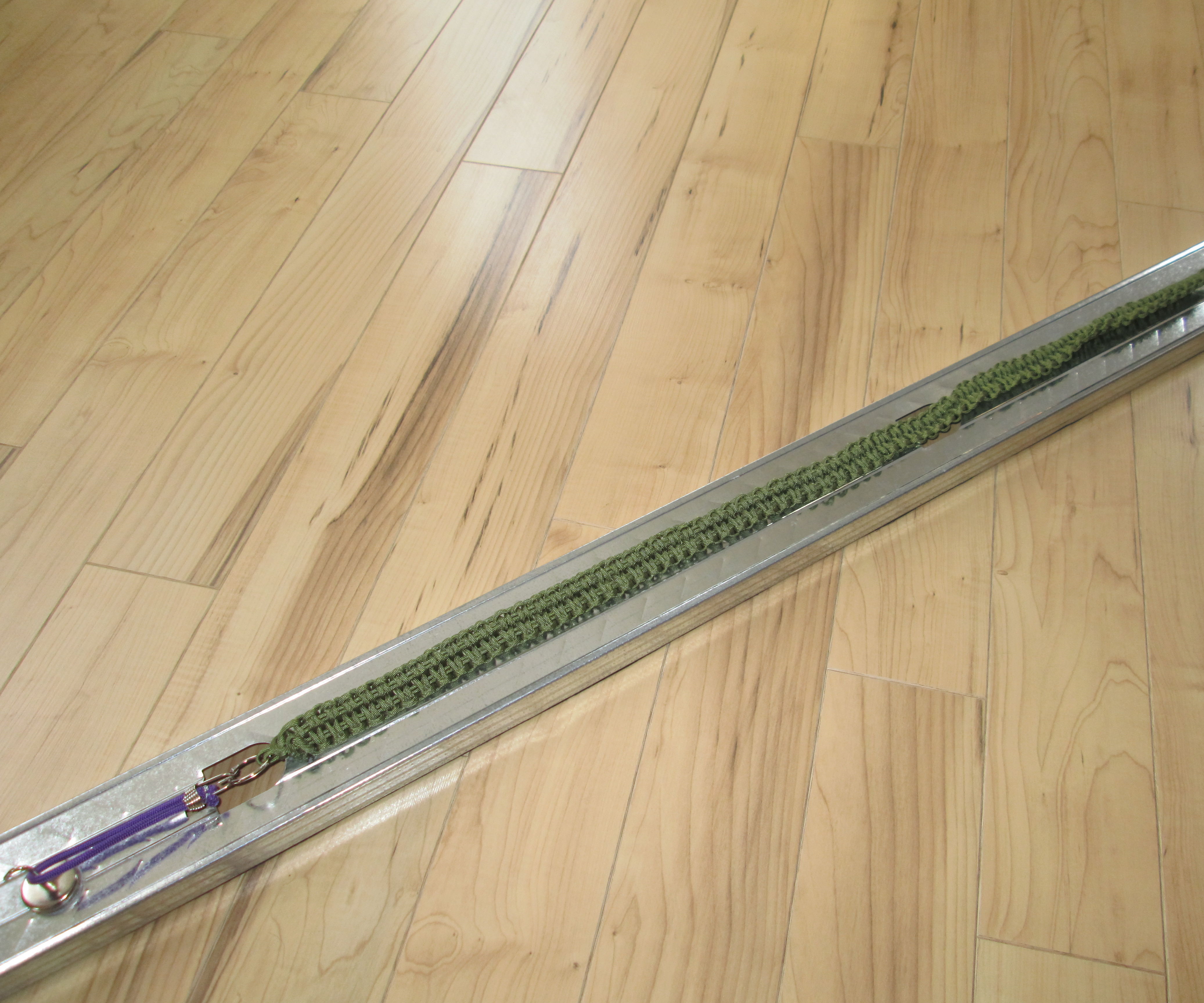 Paracord Magnetic Metal Loom