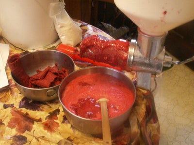 Sugarless Homemade Organic Raspberry Jelly Sweetened With Honey!