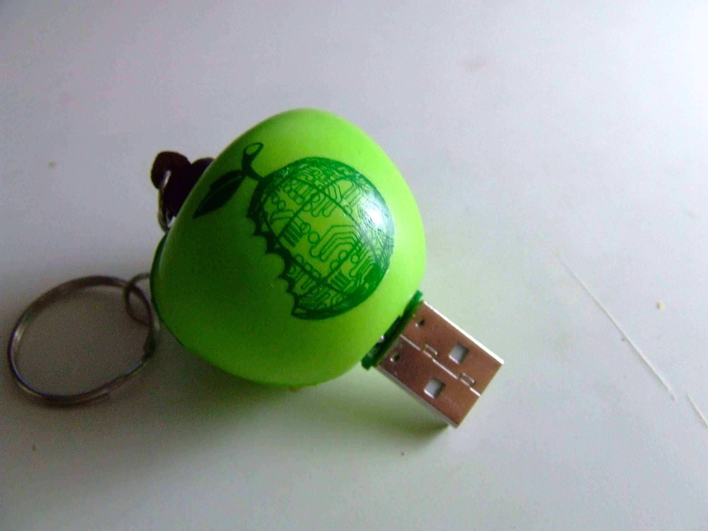 Foam Apple Keychain Flash Drive...