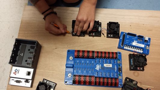 FRC Robot Wiring : 6 Steps - Instructables