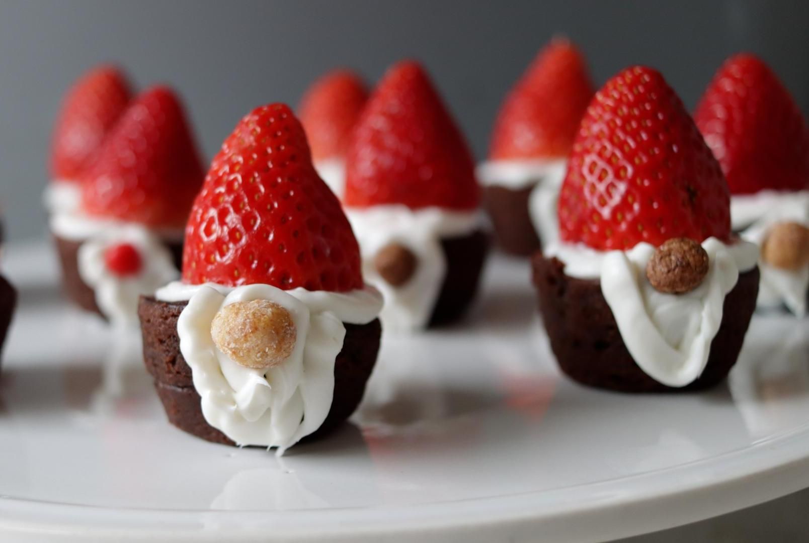 Easy Christmas Gnomes Brownie Bites