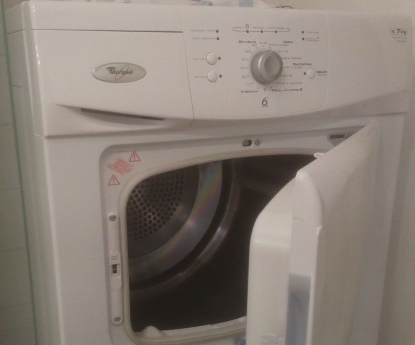 Repairing a Whirlpool AWZ 8476 Tumble Dryer