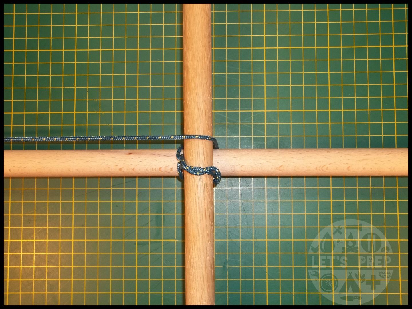 Quick Skills 4 How to Tie Lashings Pt.1 Square Lashing 7 Steps