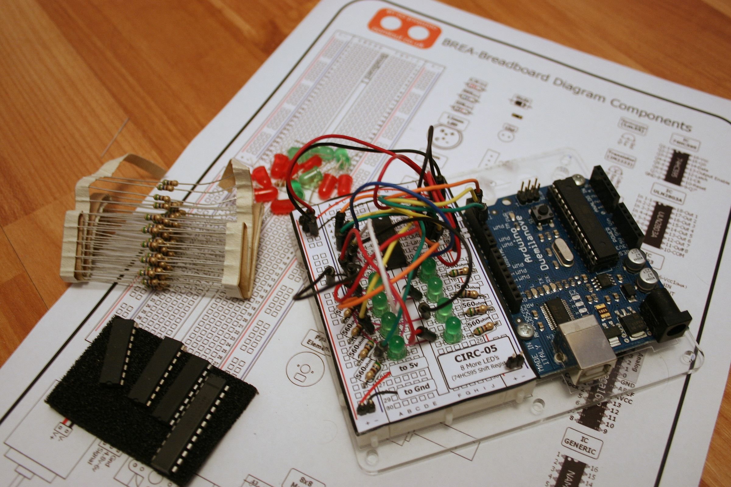 Solderless Breadboard Layout Sheets (plug and play electronics)