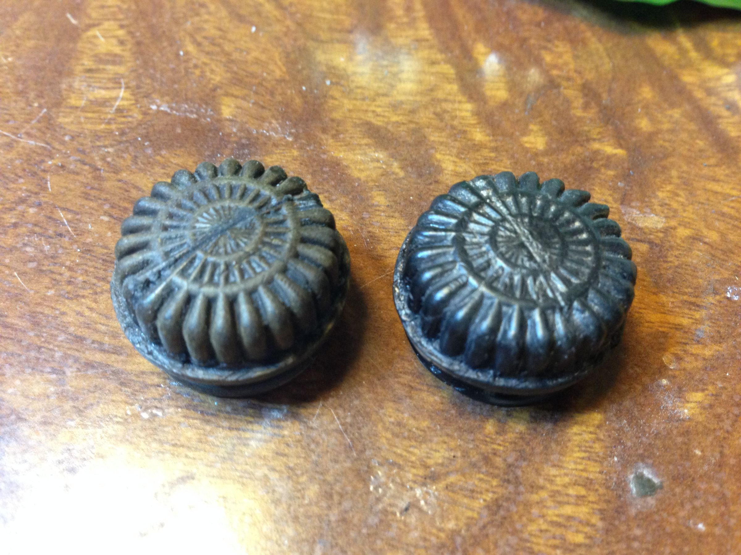 How to Make Lost Knobs of Antique Radio