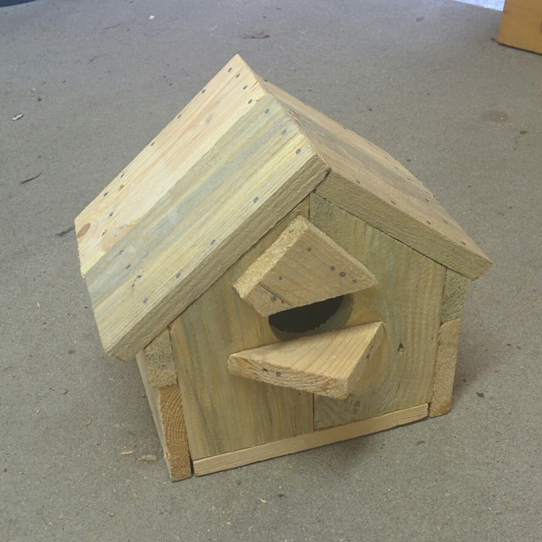 Pallet Bird House 5 Steps Instructables
