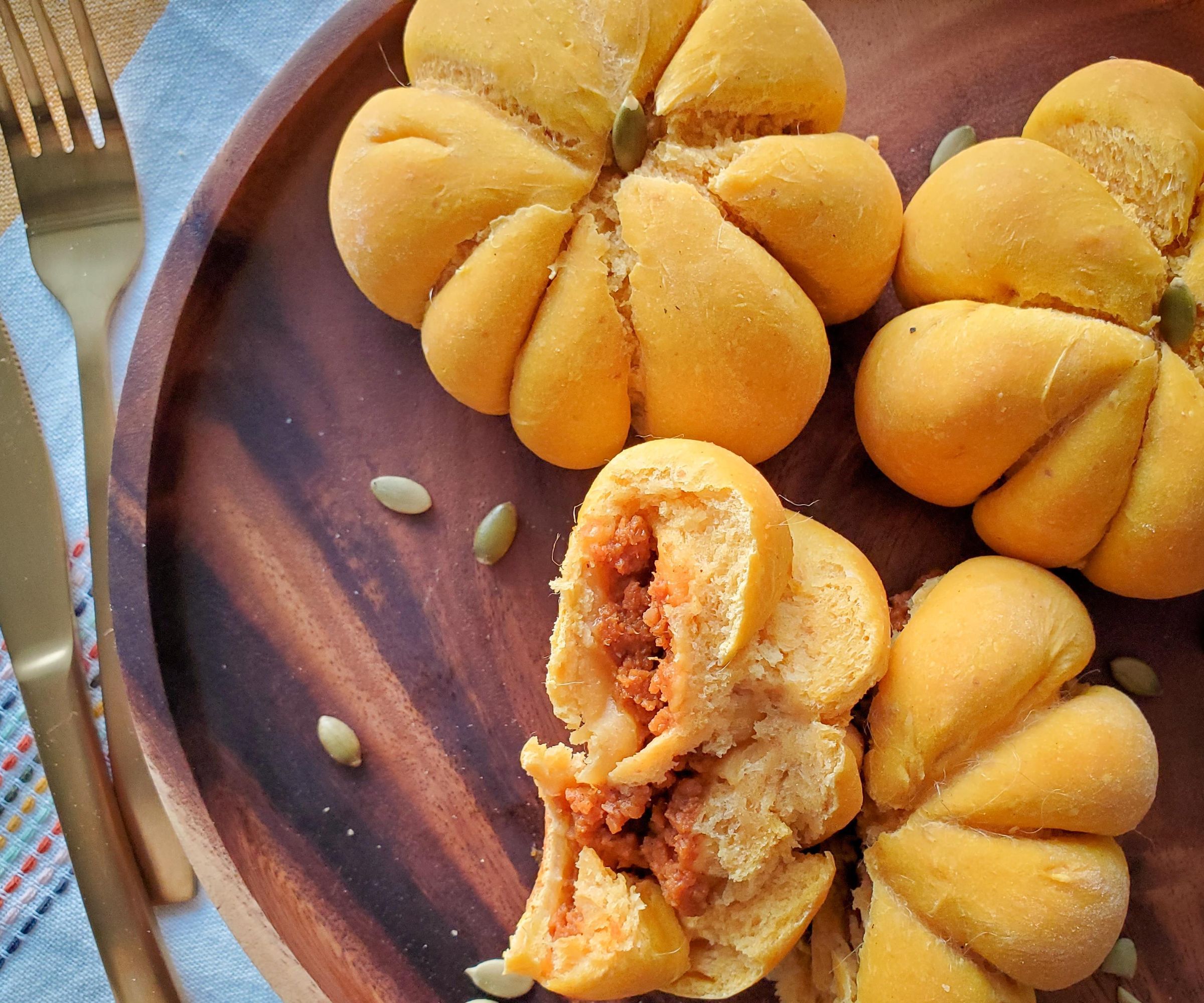 Pumpkin Buns With Pumpkin Butter Filling