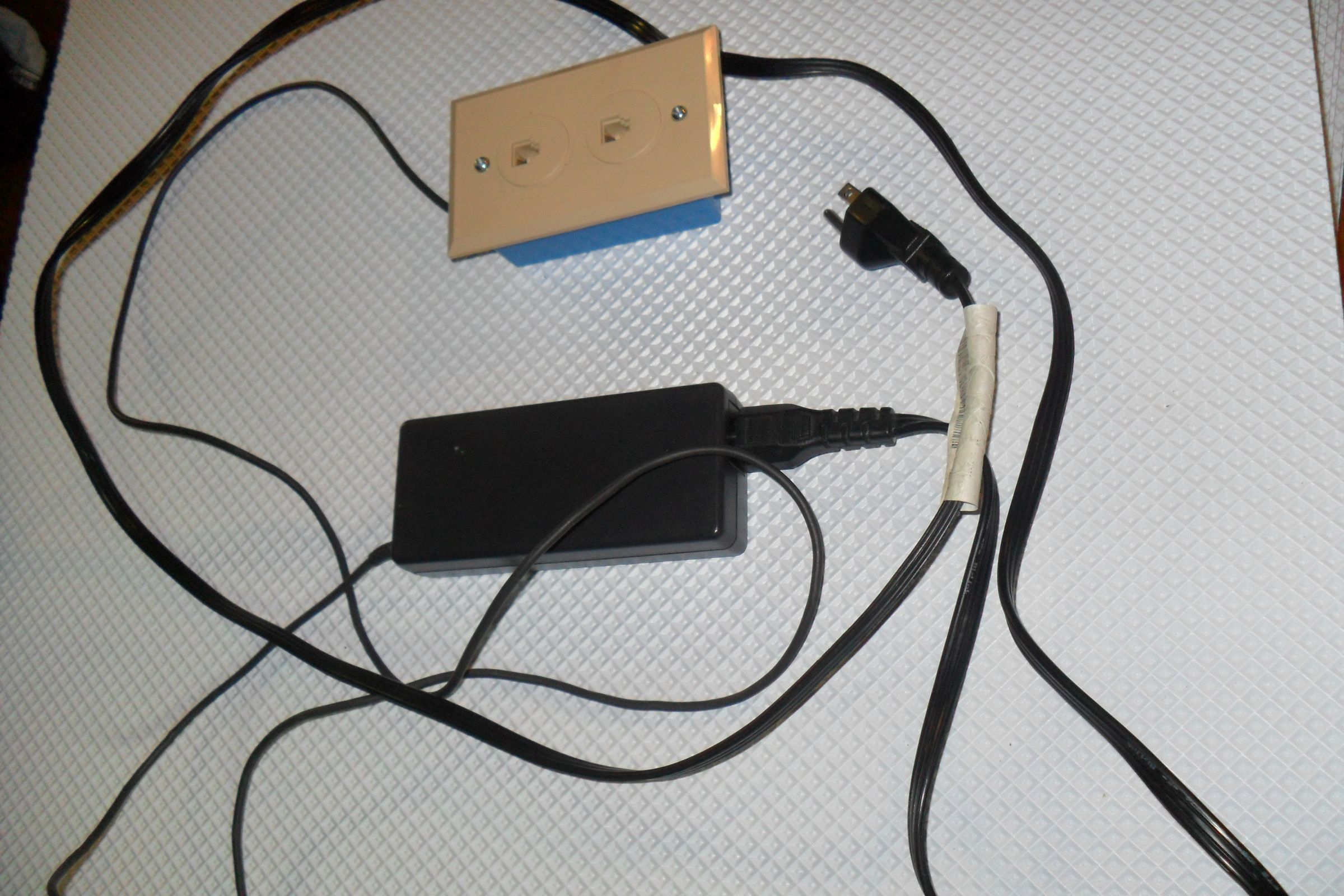 How to Connect Two Phones at Home for an Intercom or for Children Amusement