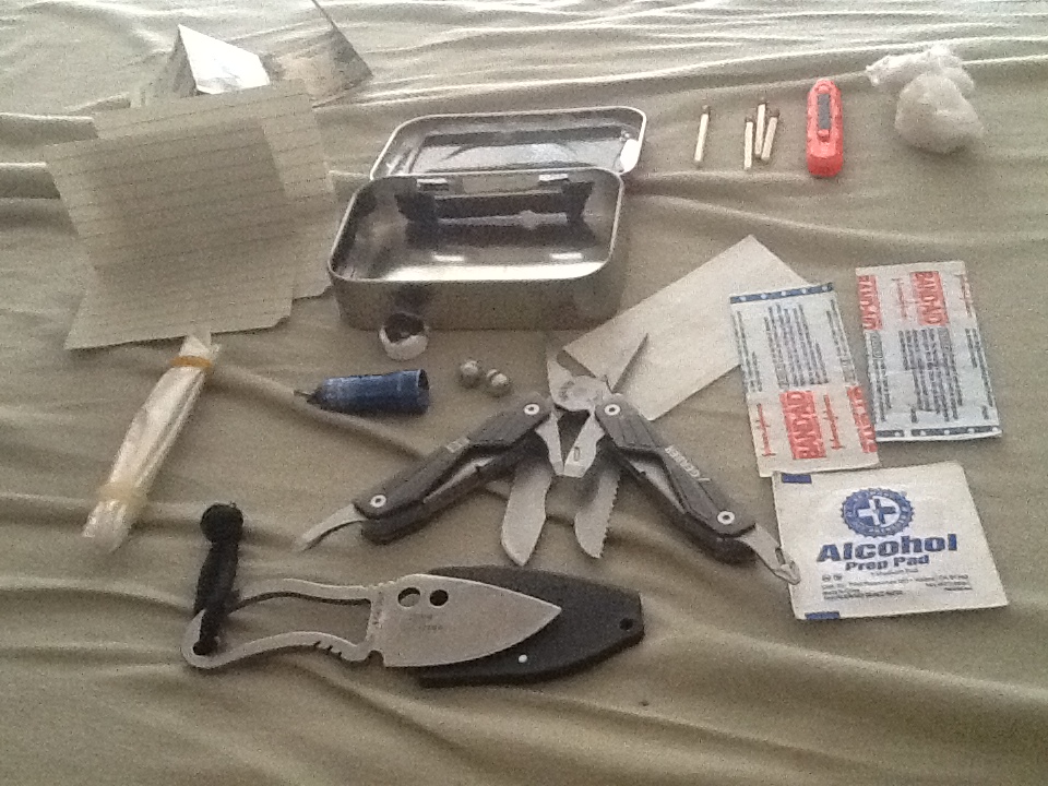 A Comprehensive Altoids Personal Survival/Everyday Carry Tin