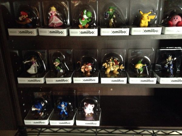 Amiibo Display for $0.00