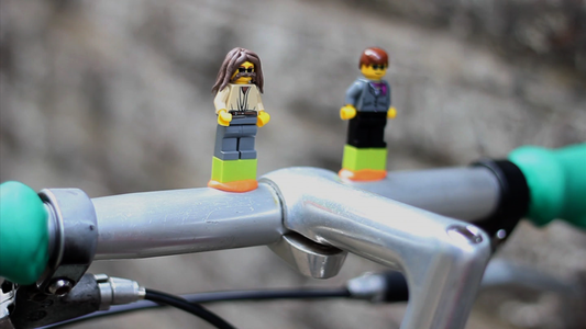 3: Transform Your Bike Handle Bars Into a Play Space for Your Kids