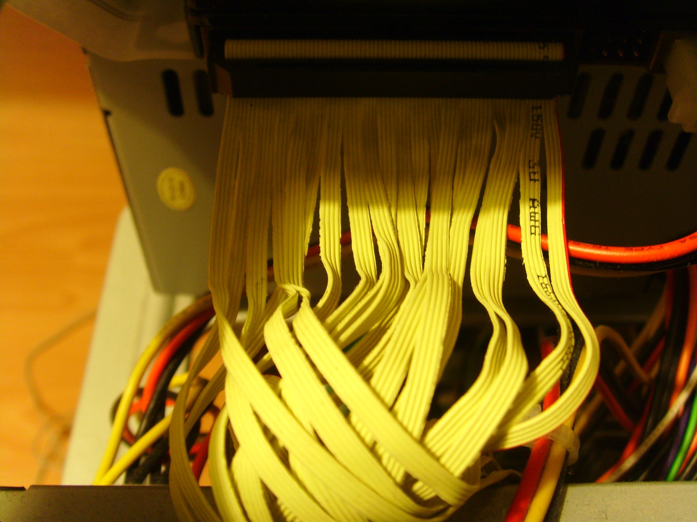 Computer Cable Solution (IDE) 3 Steps Instructables