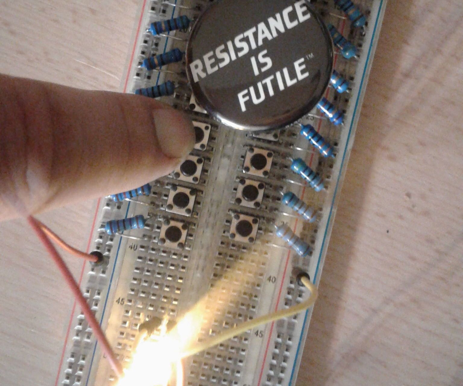 Unknown Spec LED Resistor Finder #2 (with Switches)