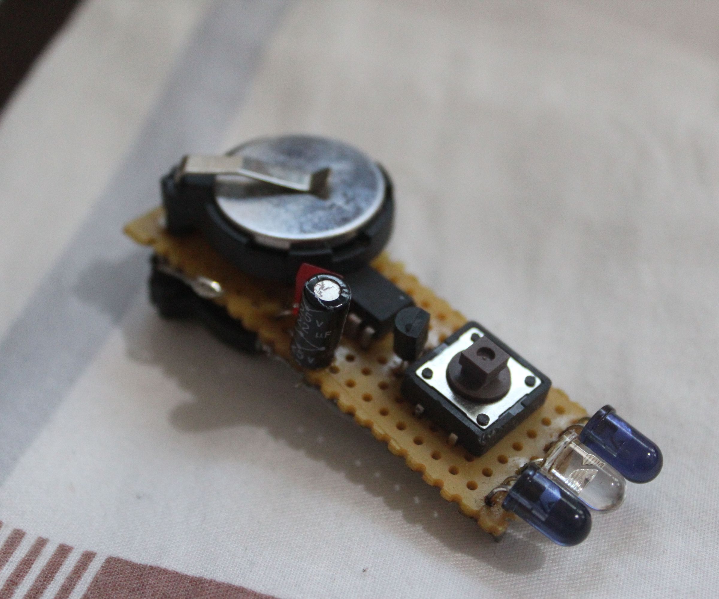 Dirt Cheap ATtiny-85 Tv-B-Gone(switches Off Any TV!), Plus Arduino As Isp