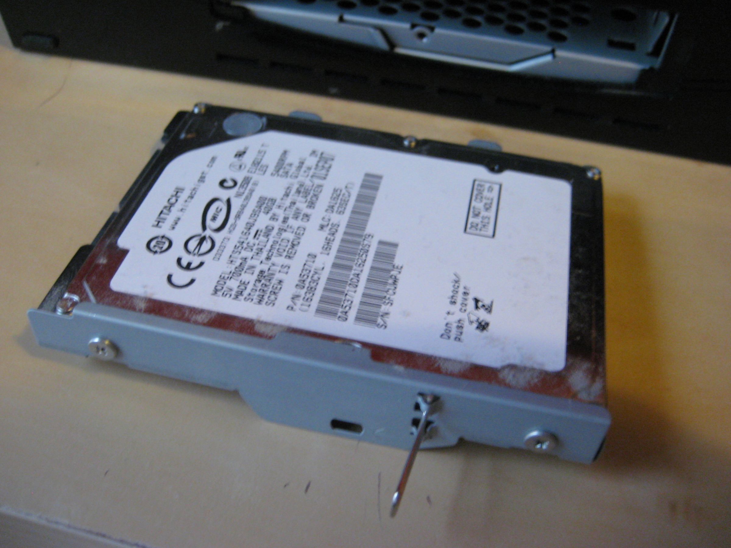 How to Remove Playstation 3 HDD 6 Steps Instructables