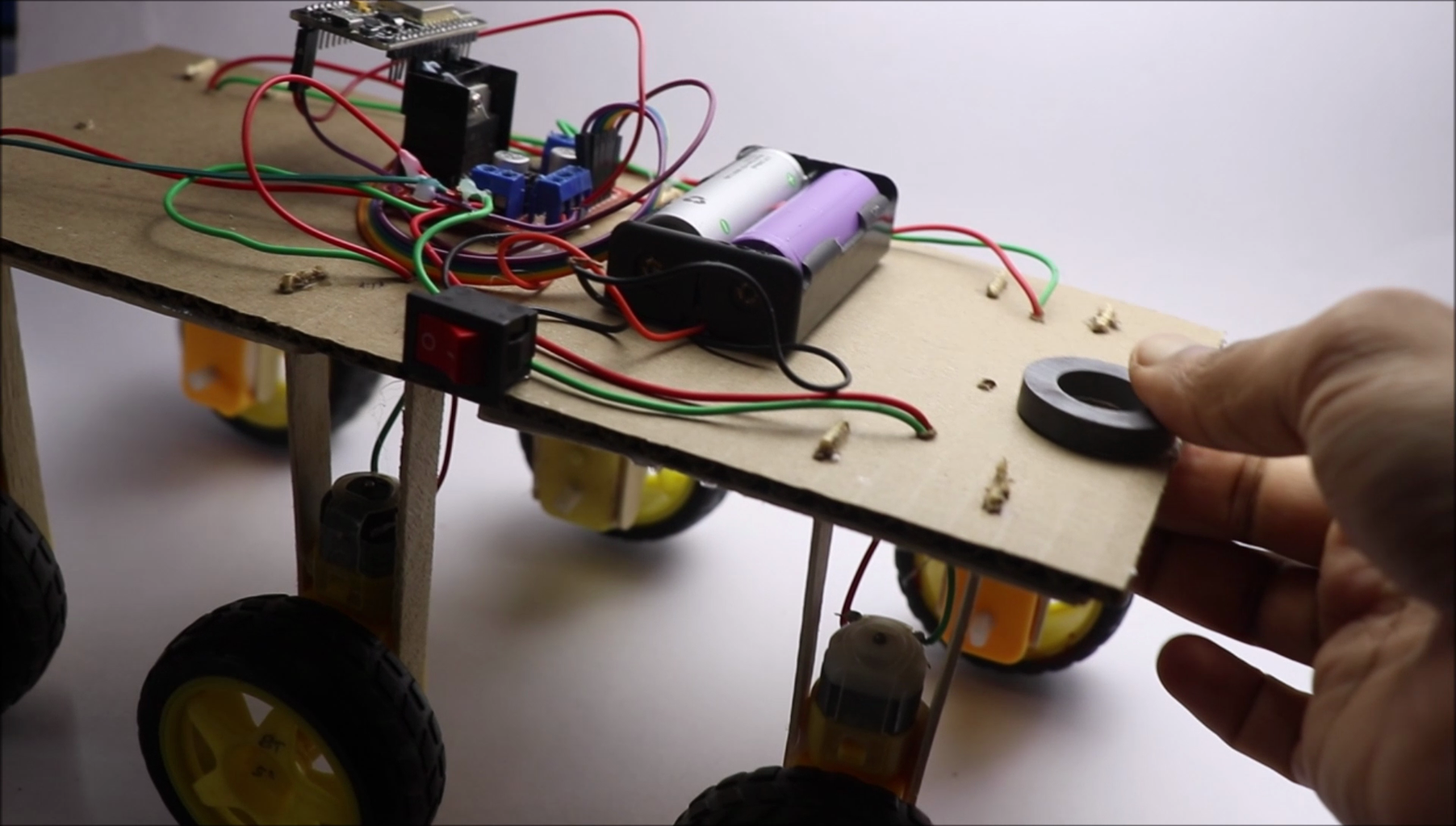 Make Robot Car That Is Smartphone Controlled With 6WD : 8 Steps (with ... Circuit Diagram