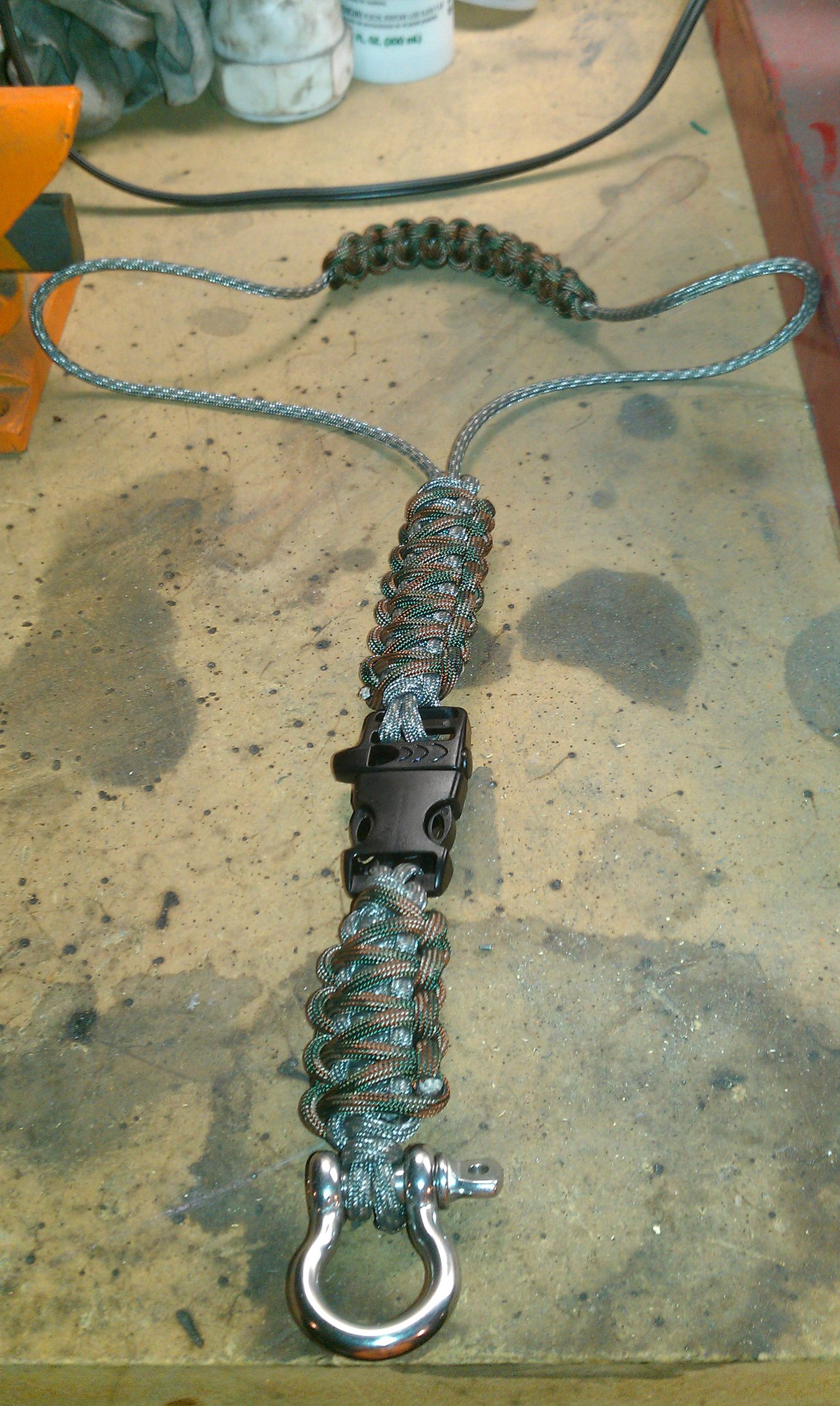 Paracord Lanyard 5 Steps Instructables