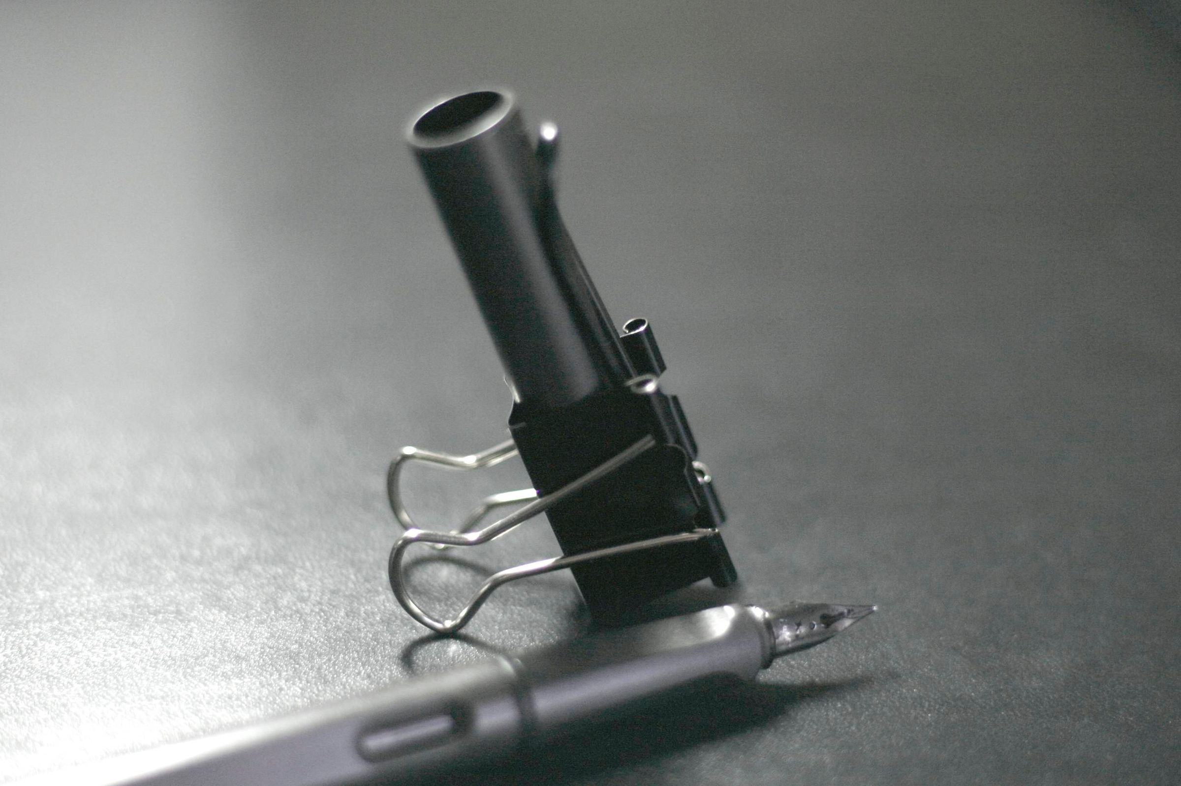 Use a Document Clip As a Fountain Pen Stand