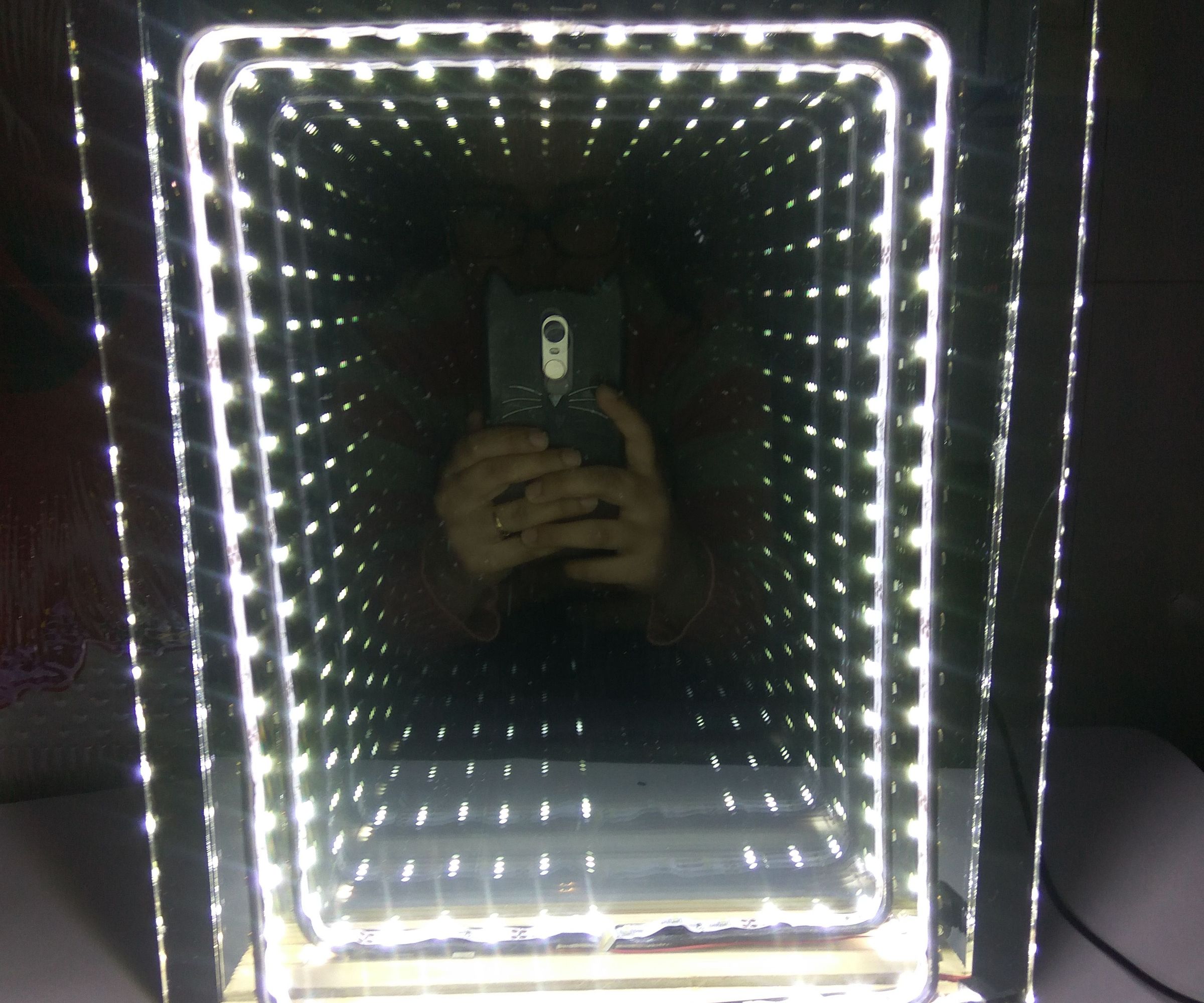 DIY Illusive Table Lamp