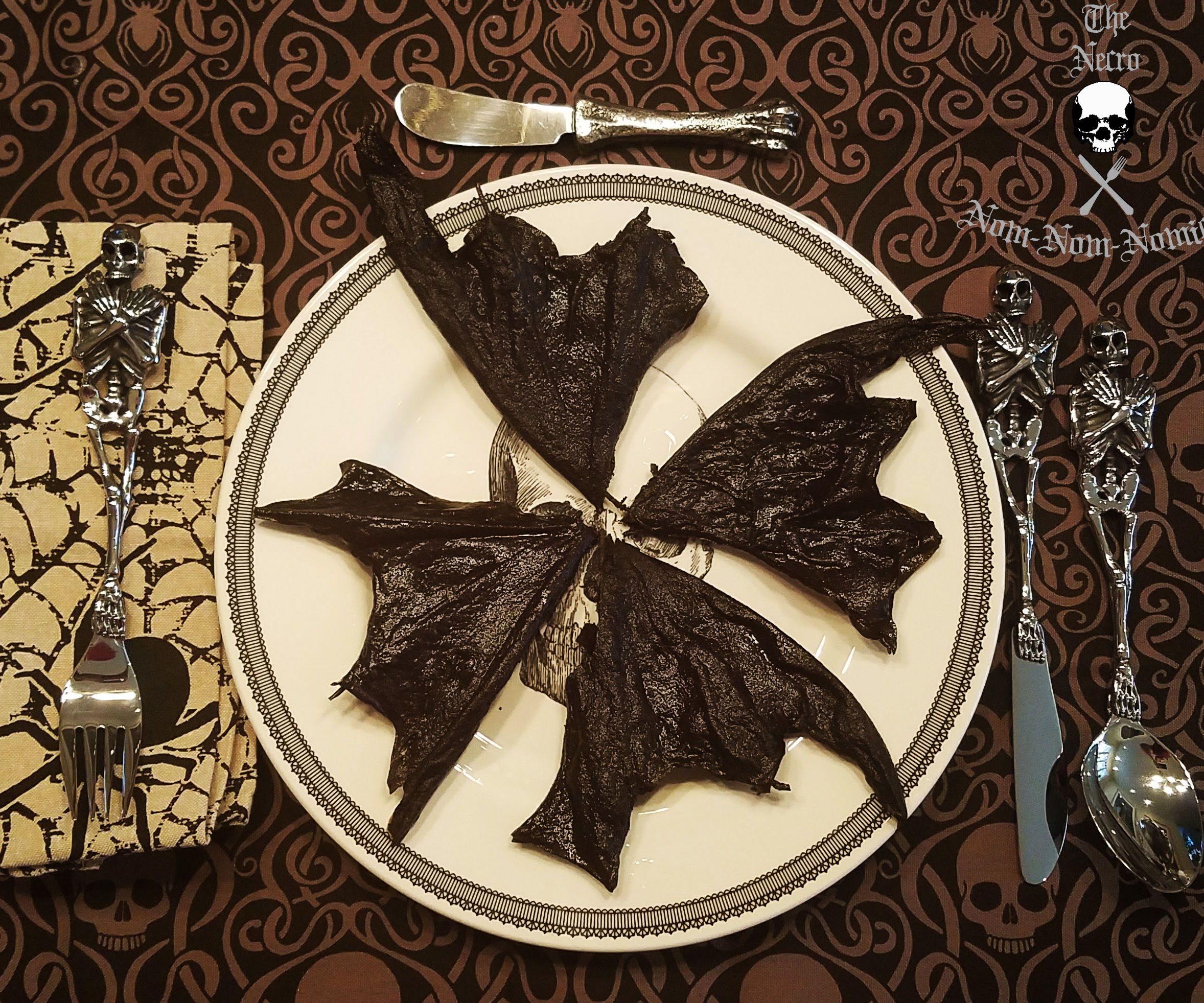 DEEP FRIED SAVORY BAT WINGS