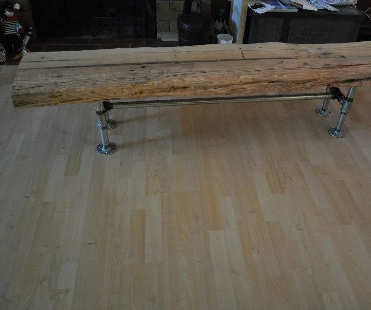 A bench of 13 nipples