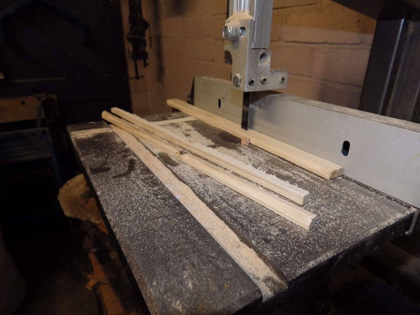 Making Wooden Dowels the Easy Way 5 Steps Instructables