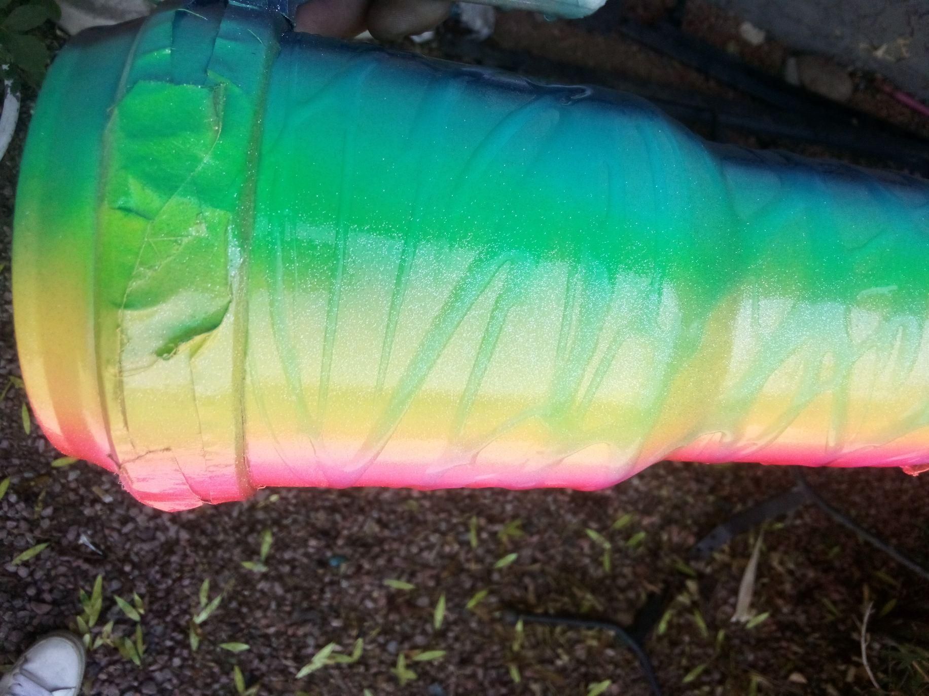 Spray Paint Dish Soap Rainbow Tumbler 7 Steps (with Pictures