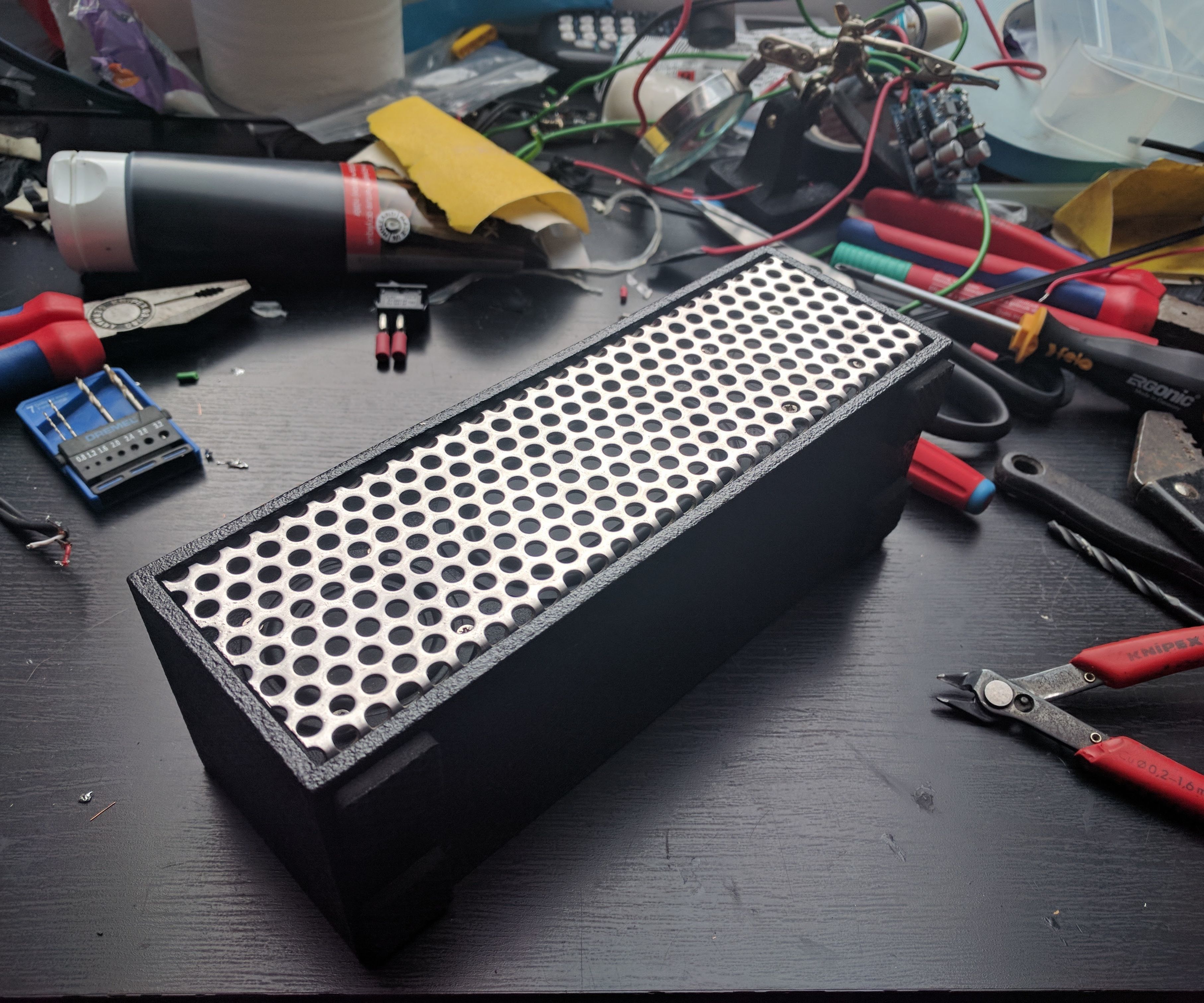 Building a Mini Bluetooth Speaker (with Powerfull and Clean Sound)