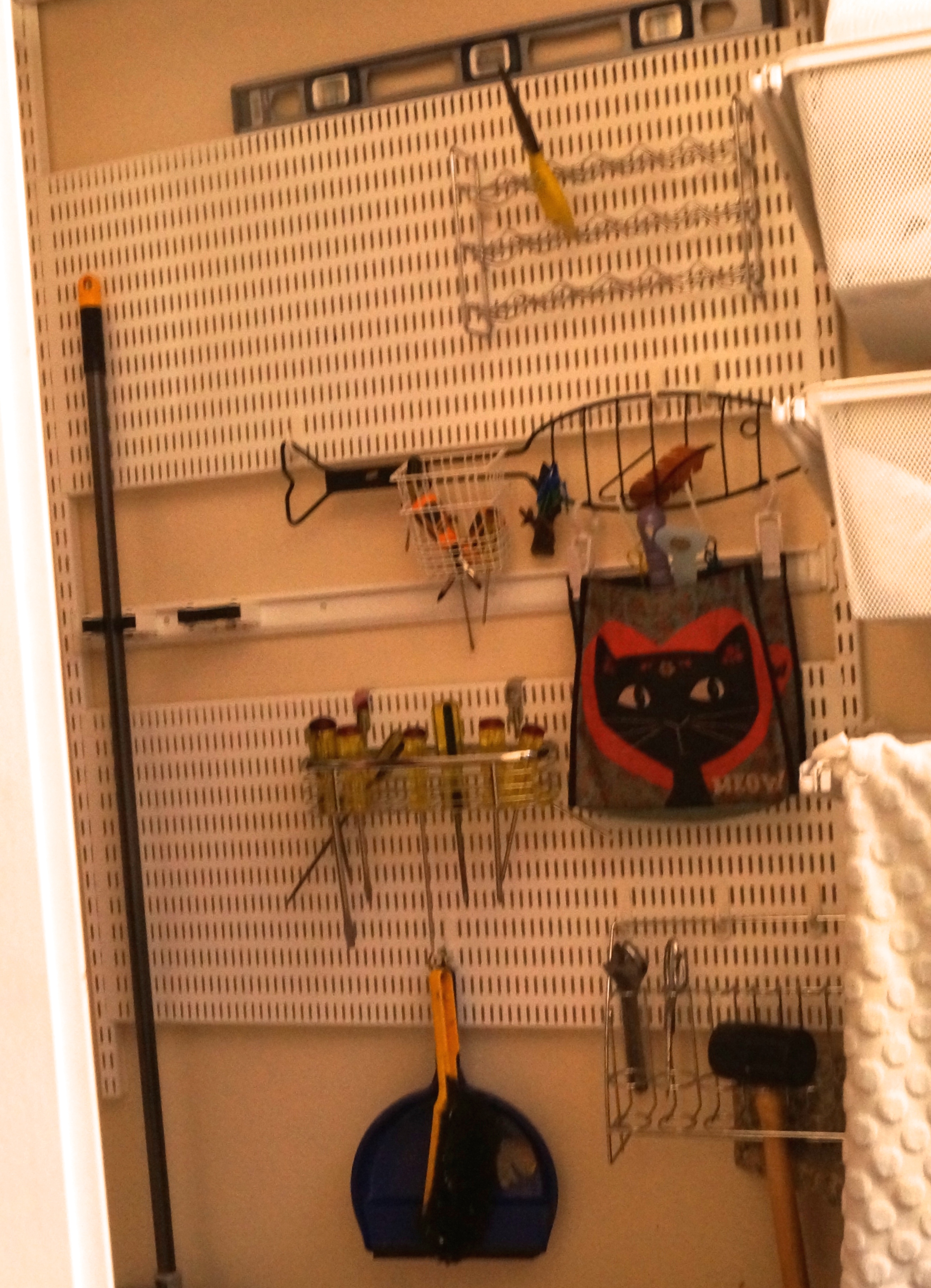 Tool Storage (Utility Board Solutions) 4 Steps (with Pictures