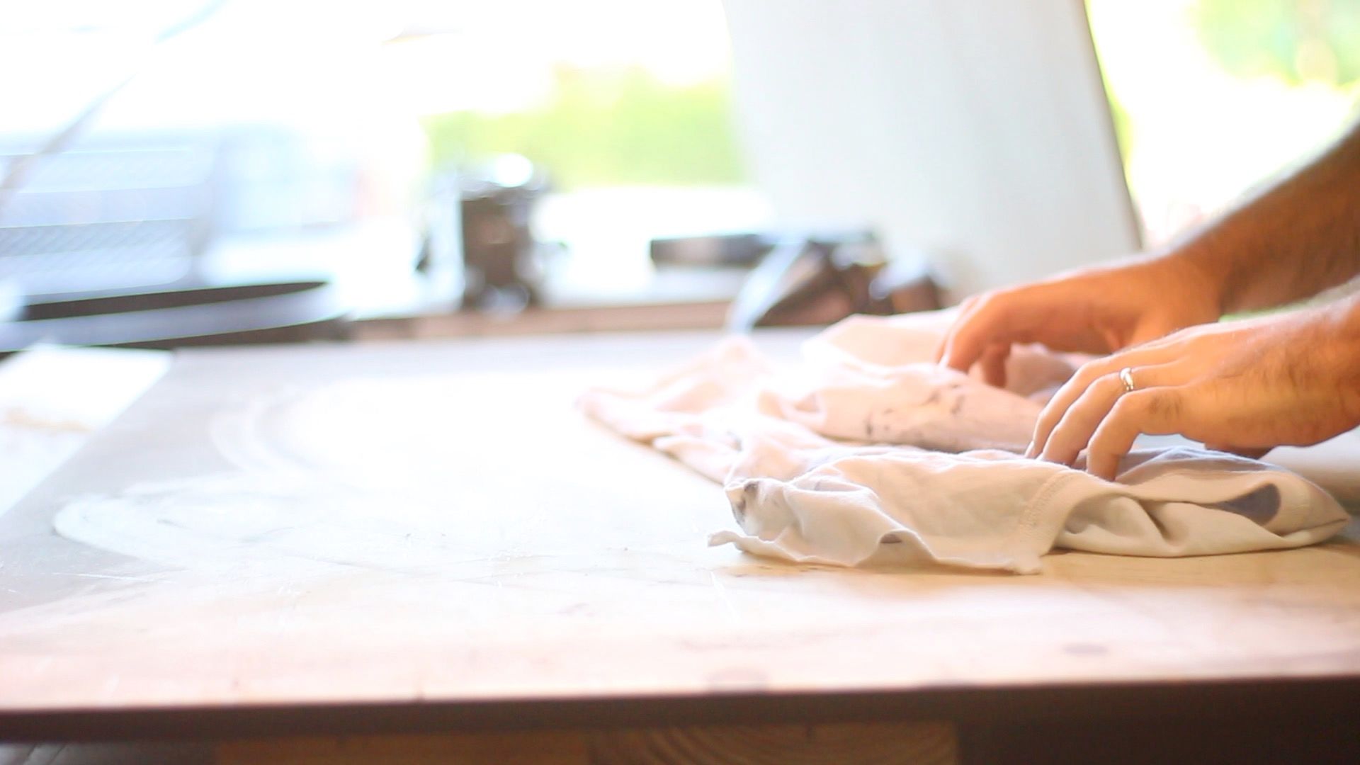 How to Mount a Poster or Print to Plywood Panel 7 Steps (with