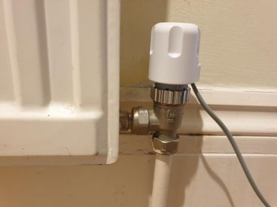 Mounting Radiator Valves