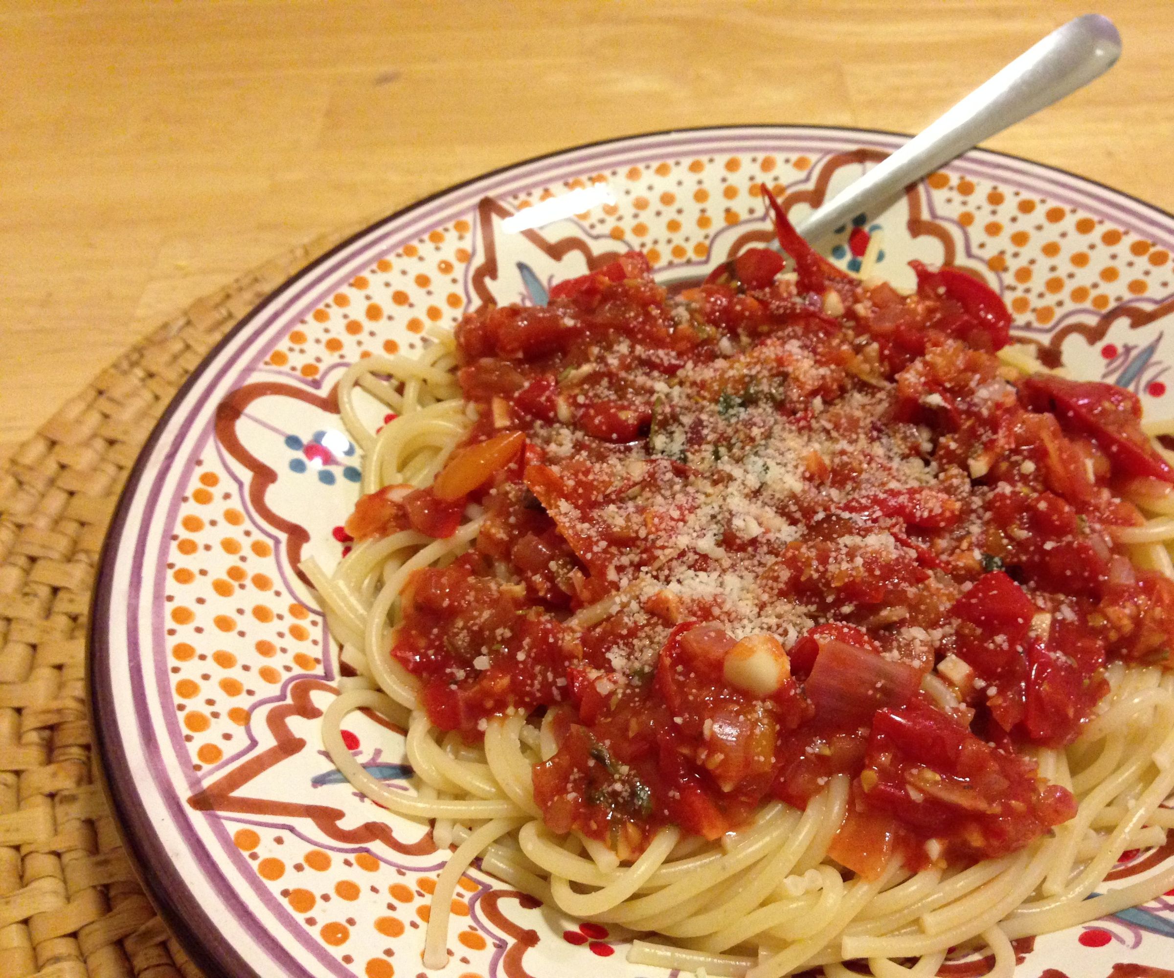 Don't-Let-the-Tomatoes-Go-Bad Marinara Sauce