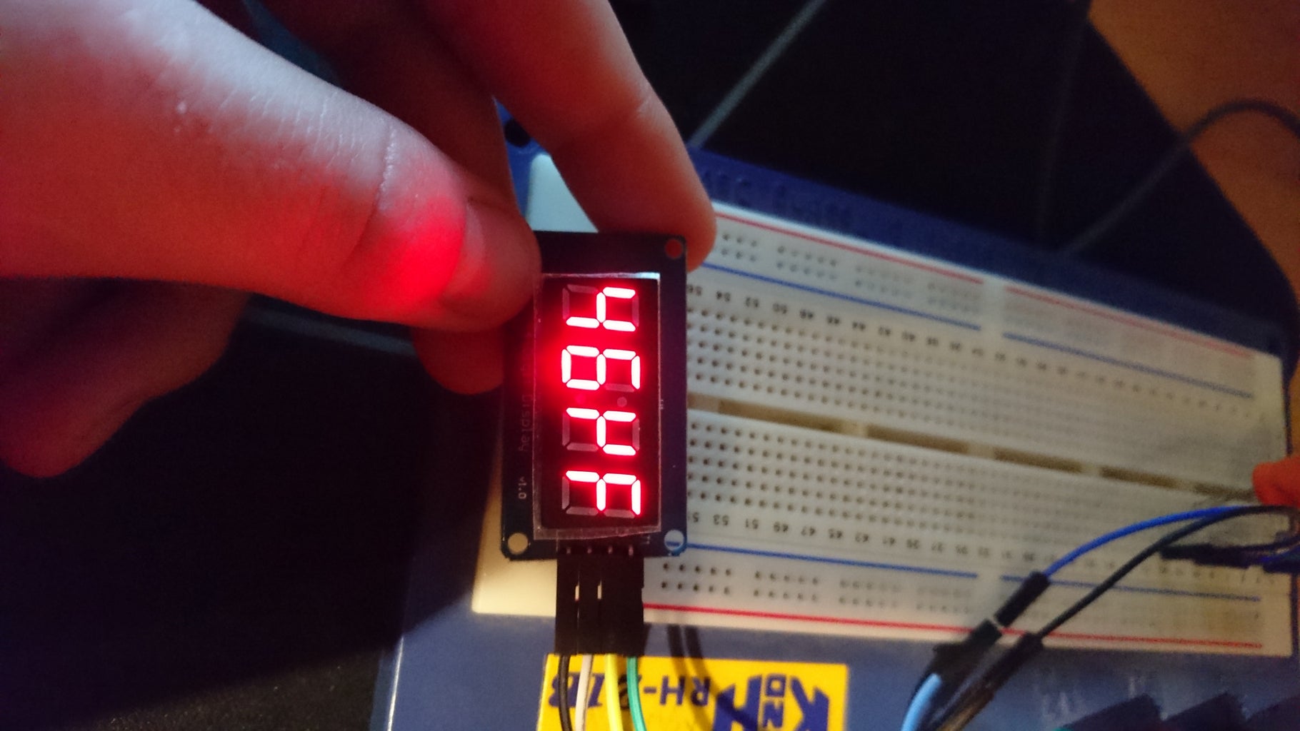 Capacitance Meter With TM1637 Using Arduino.